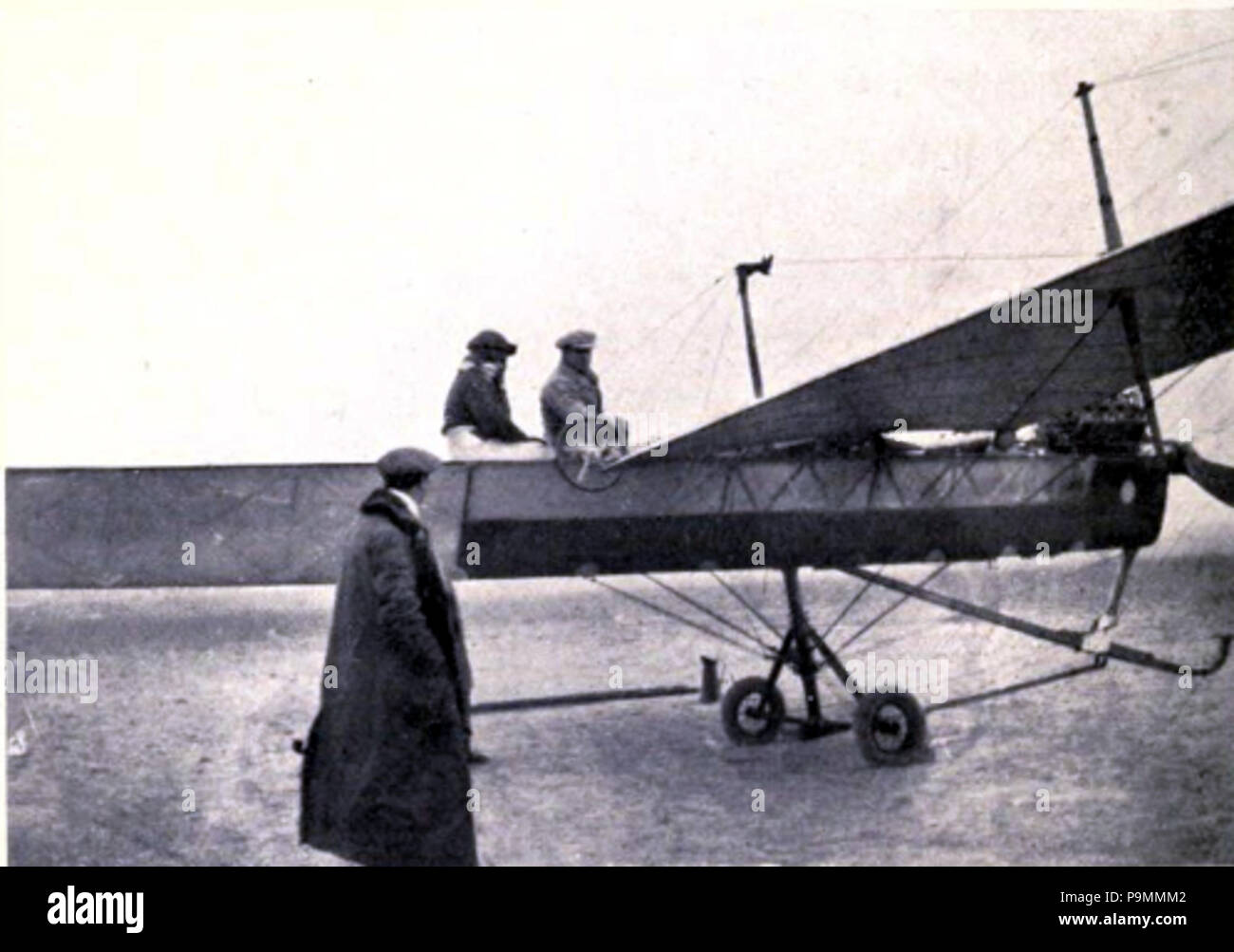 140 Anthony Wilding, auf seinem ersten Flug in der Nähe von Reims, Frankreich, 1910 Stockfoto