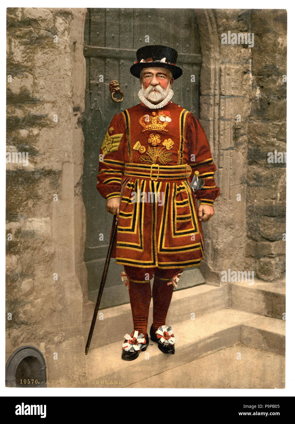 93 EINE yeoman Der Guard (Beefeater), London, England - LCCN 2002696943 Stockfoto