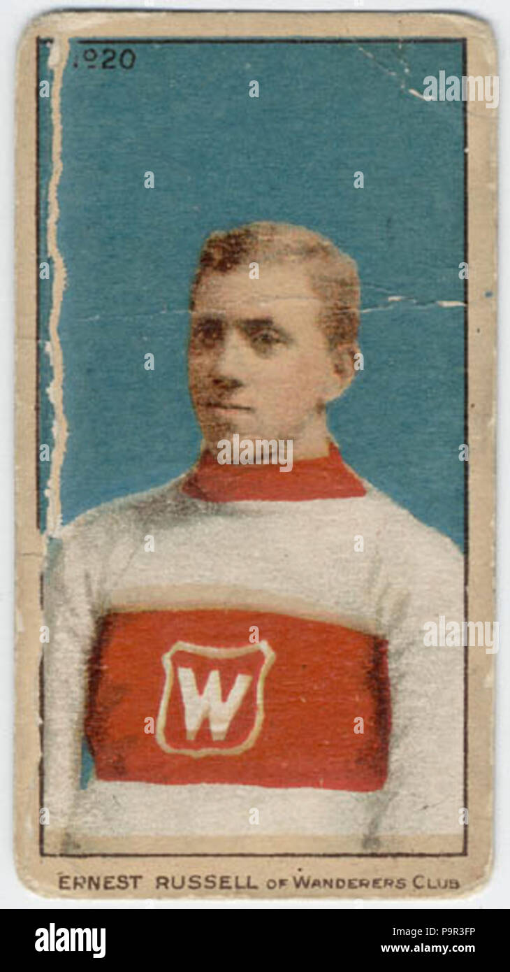 . Englisch: Ernest Russell Diese Karten wurden in Zigarettenschachteln, C. 1910-12 und waren nur als Hockey & Baseball Karten von Bubble gum Pakete sind heute gesammelt. Signaturen und Inschriften eingeschrieben. Datiert. Inschrift: Eingeschrieben recto: U.l. 'No 20' im Druck, im unteren Rand' ERNEST RUSSELL der Wanderers Club" im Druck; verso von oben nach unten "HOCKEY SERIES/Ernest Russell,/Montreal, / hat gespielt mit/Wanderer, / 1906 bis 1910 / Montreal/im Drucken. zwischen ca. 1910 und ca. 1912 625 Ernest Russell Stockfoto