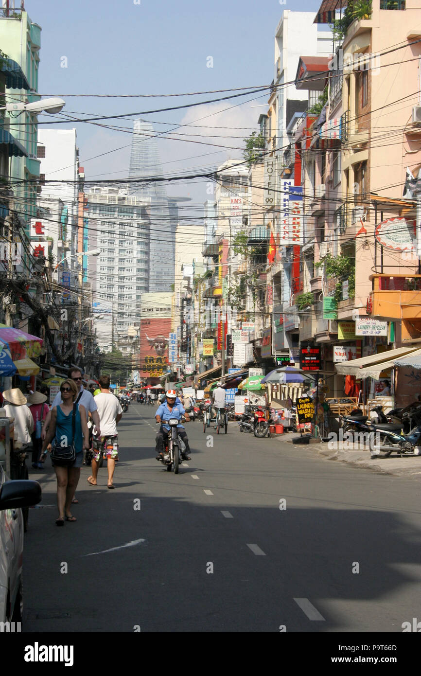 Viel befahrenen Straße, Ho Chi Minh City, Vietnam Stockfoto