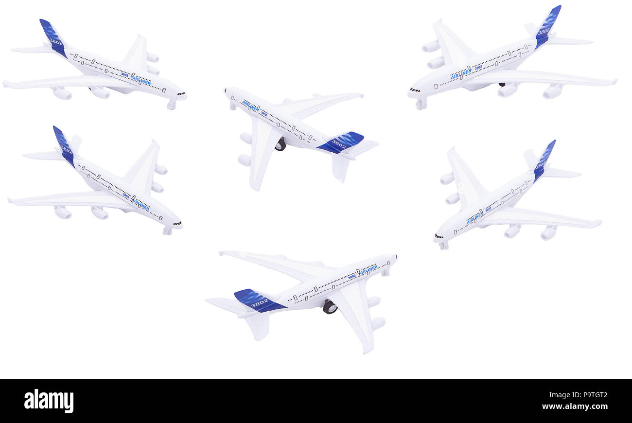Spielzeug Flugzeug auf weißem Hintergrund. Moderne Ferienhäuser transporation Stockfoto