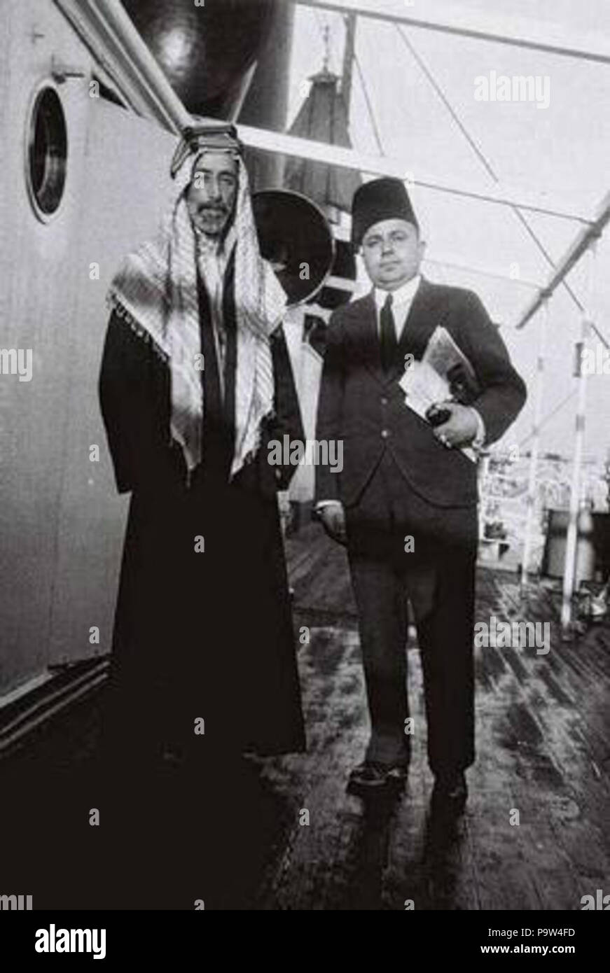 371 Daoud Issa mit King Ali von Hejaz 1933 Stockfoto