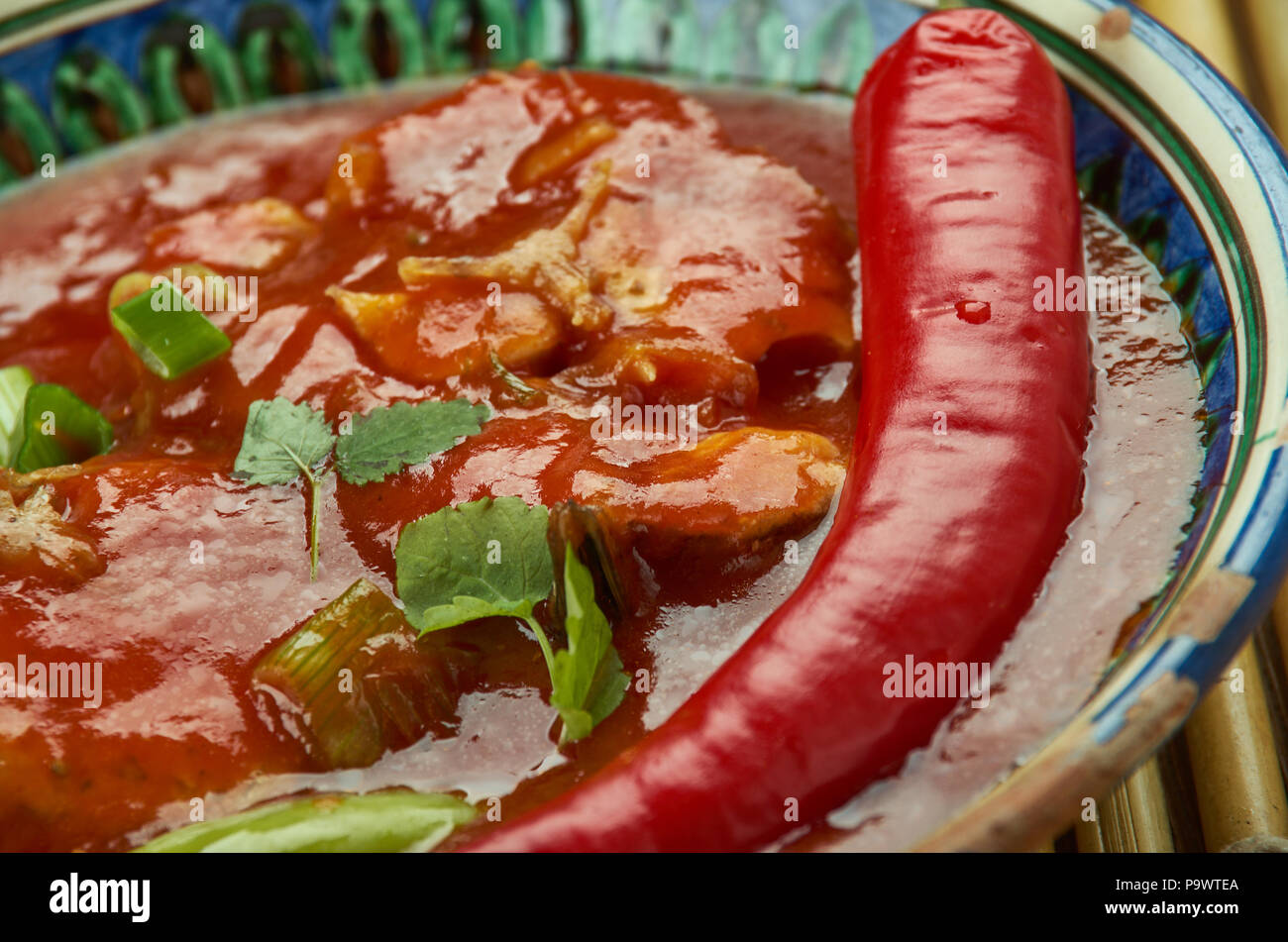 Rohu Fisch Curry Machher Jhol, würzige Fisch Curry Village Stil Stockfoto