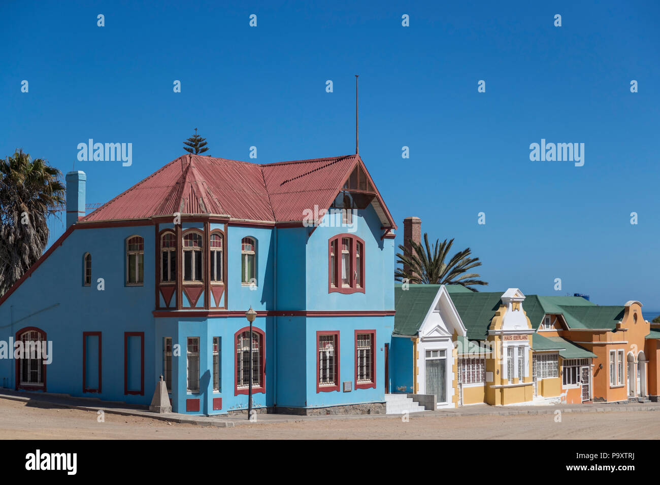 Berg Straße Häuser, Lüderitz, Namibia Stockfoto