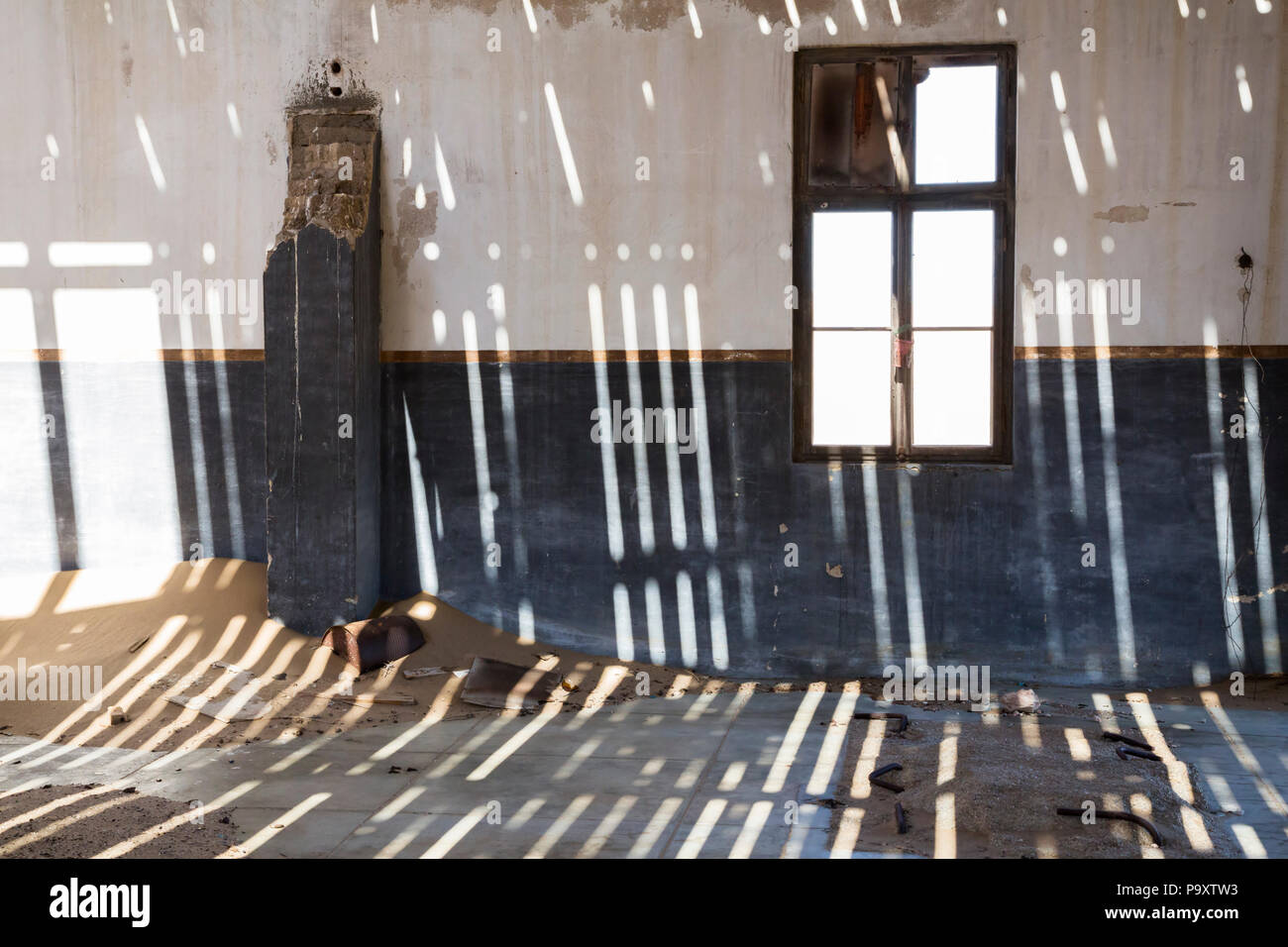 Aufgegeben von Wasserpumpwerken, Sperrgebiet, in der Nähe von Lüderitz, Namibia Stockfoto