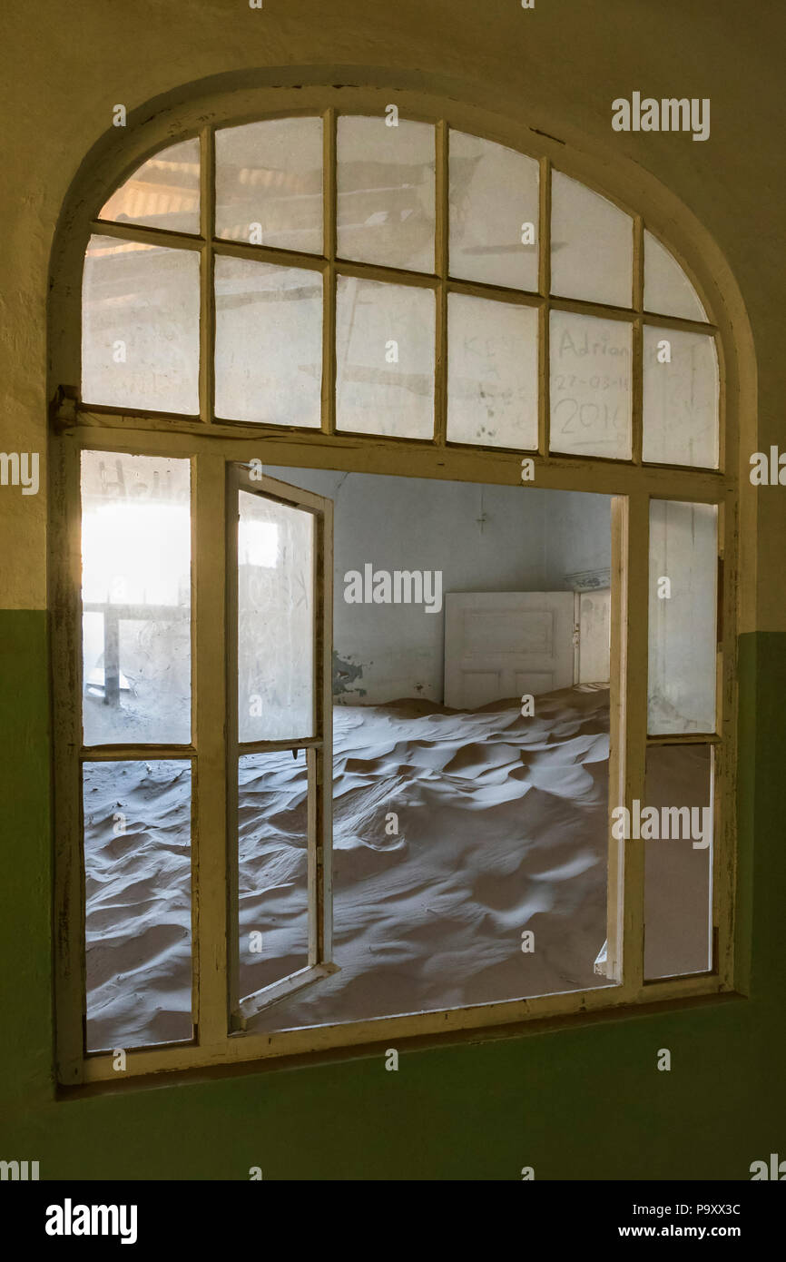 Interior Detail, Kolmanskop, die Geisterstadt, in der Nähe von Lüderitz, Namibia Stockfoto