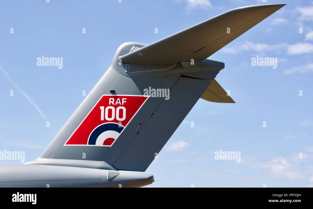 RAF 100 Logo auf das A400M-Atlas Seitenleitwerk und Ruder Stockfoto