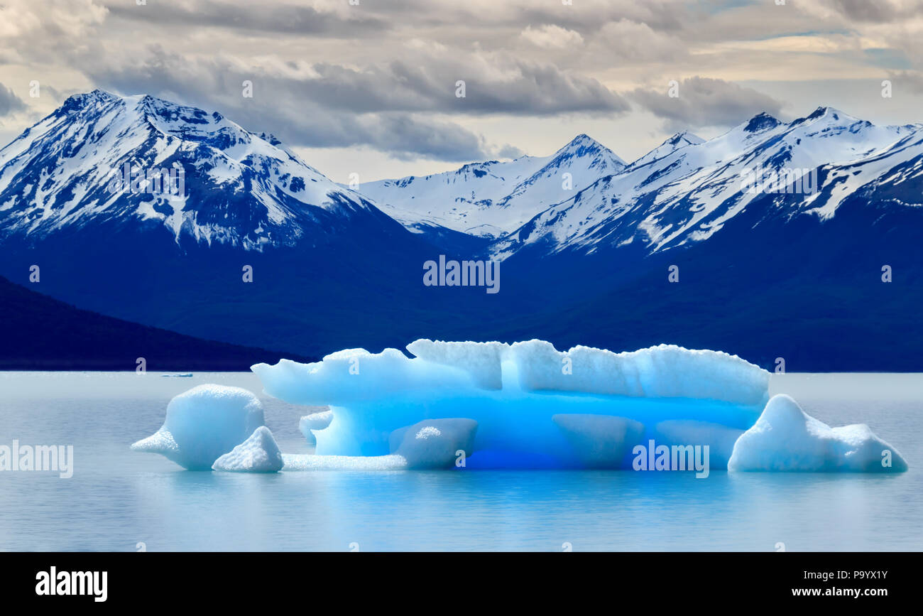 Eisberg auf den Lago Argentino Stockfoto