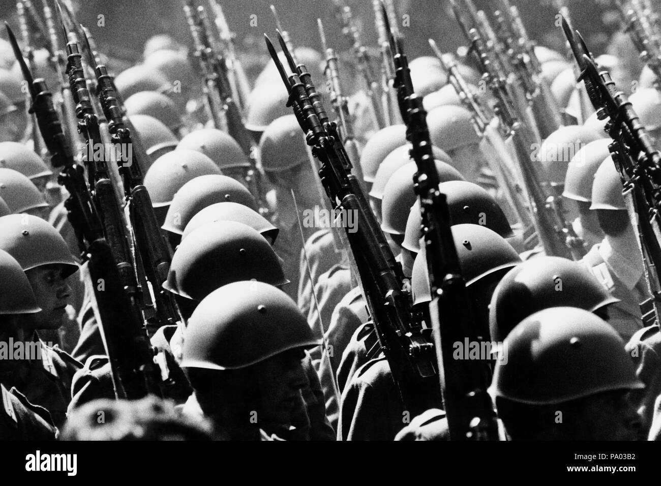 2. Juni, dem Fest der Italienischen Republik, Militärparade, Rom 70 s Stockfoto