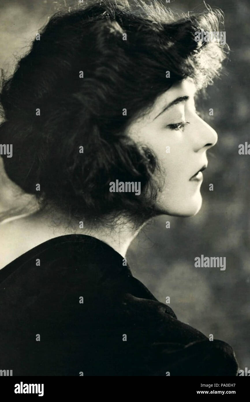 677 Fritzi Ridgeway Ca. 1920 Stockfoto