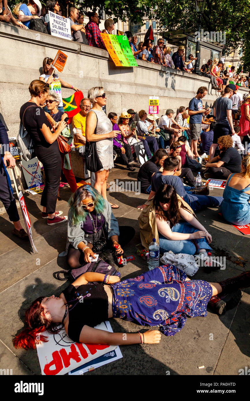 Anti Trump Demonstranten, Trafalgar Square, London, England Stockfoto