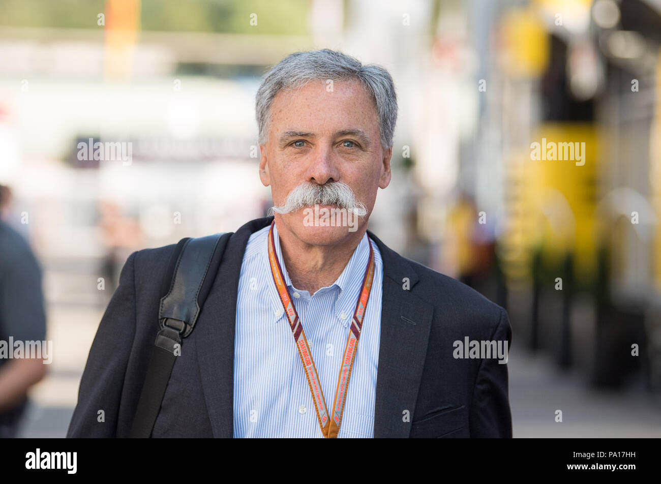 Hockenheim, Deutschland. 20. Juli 2018. Motorsport: Formel 1-Weltmeisterschaft, Deutschen Grand Prix: Chase Carey, CEO der Formel 1 Gruppe, Ankunft in den Paddock. Credit: Sebastian Gollnow/dpa/Alamy leben Nachrichten Stockfoto