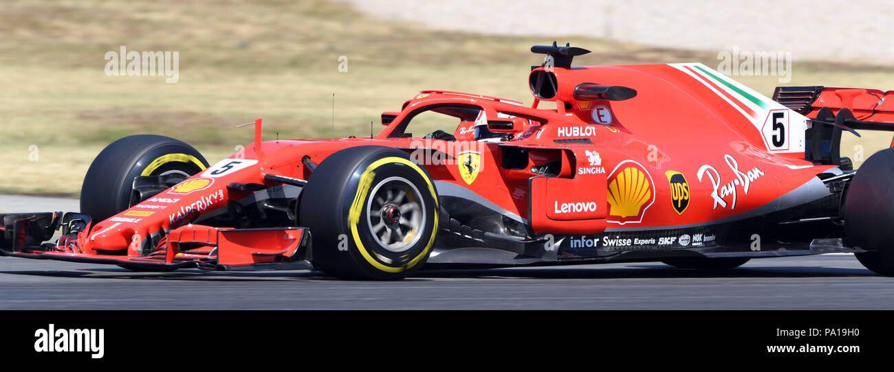 Hockenheim, Deutschland. 20. Juli 2018. Motorsport: Formel 1-Weltmeisterschaft, Grand Prix von Deutschland: Die Deutschen Sebastian Vettel der Team Scuderia Ferrari fahren während der ersten Ausbildung auf dem Hockenheimring. Credit: Uli Deck / dpa/Alamy leben Nachrichten Stockfoto
