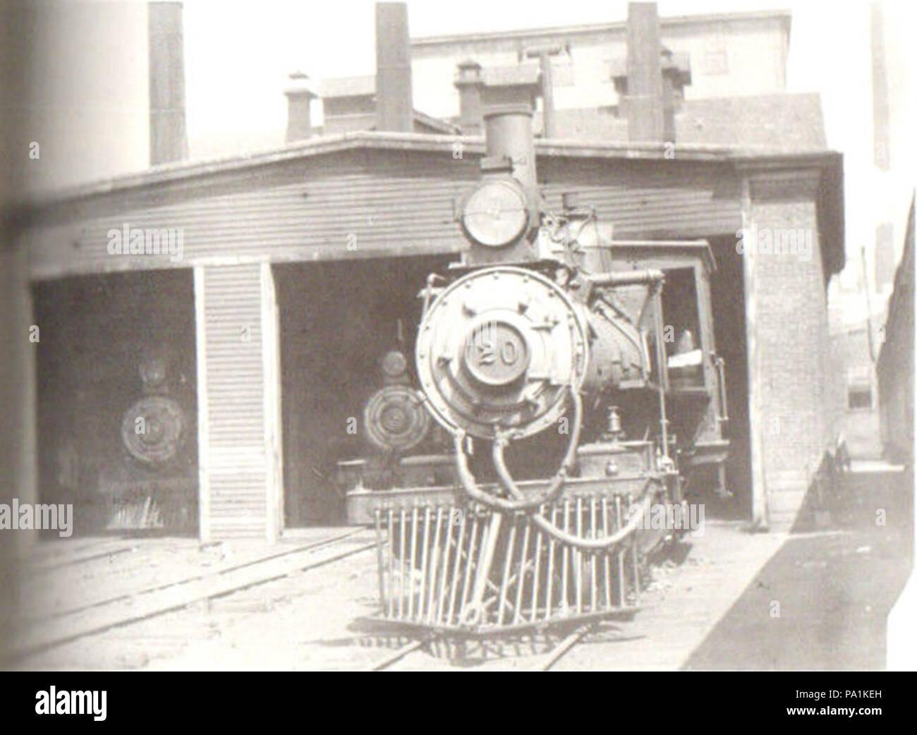 . Englisch: Boston, Revere Beach und Lynn Eisenbahn Lokomotiven 18, 8 und 20 im Orient Höhen zu Beginn des 20. Jahrhunderts. Datum unbekannt 232 BRB&amp; L Lokomotiven im Orient Höhen carbarn Stockfoto