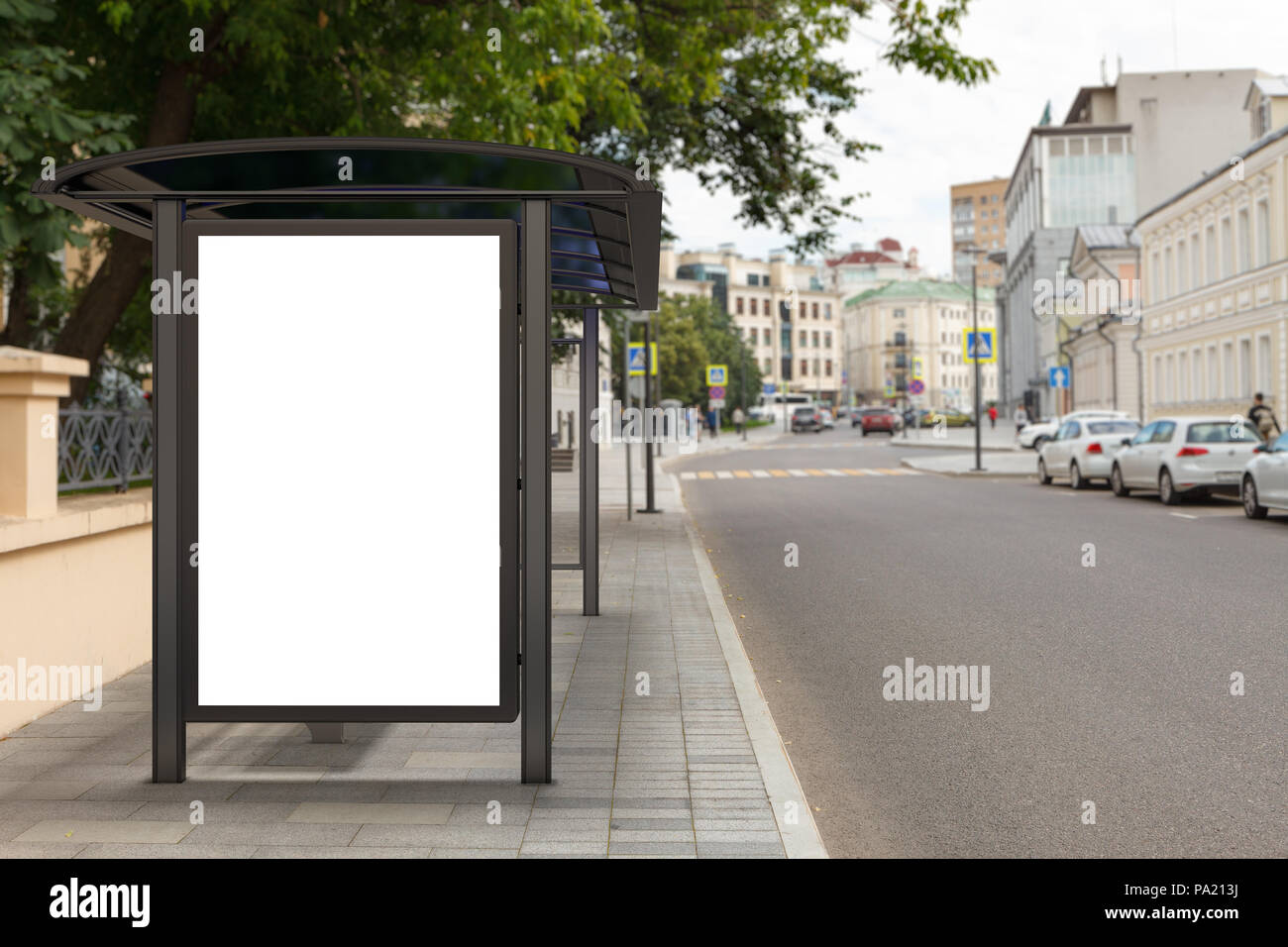 Leere Plakatwand Mockup In Bus Stop 3d Darstellung Stockfoto Bild