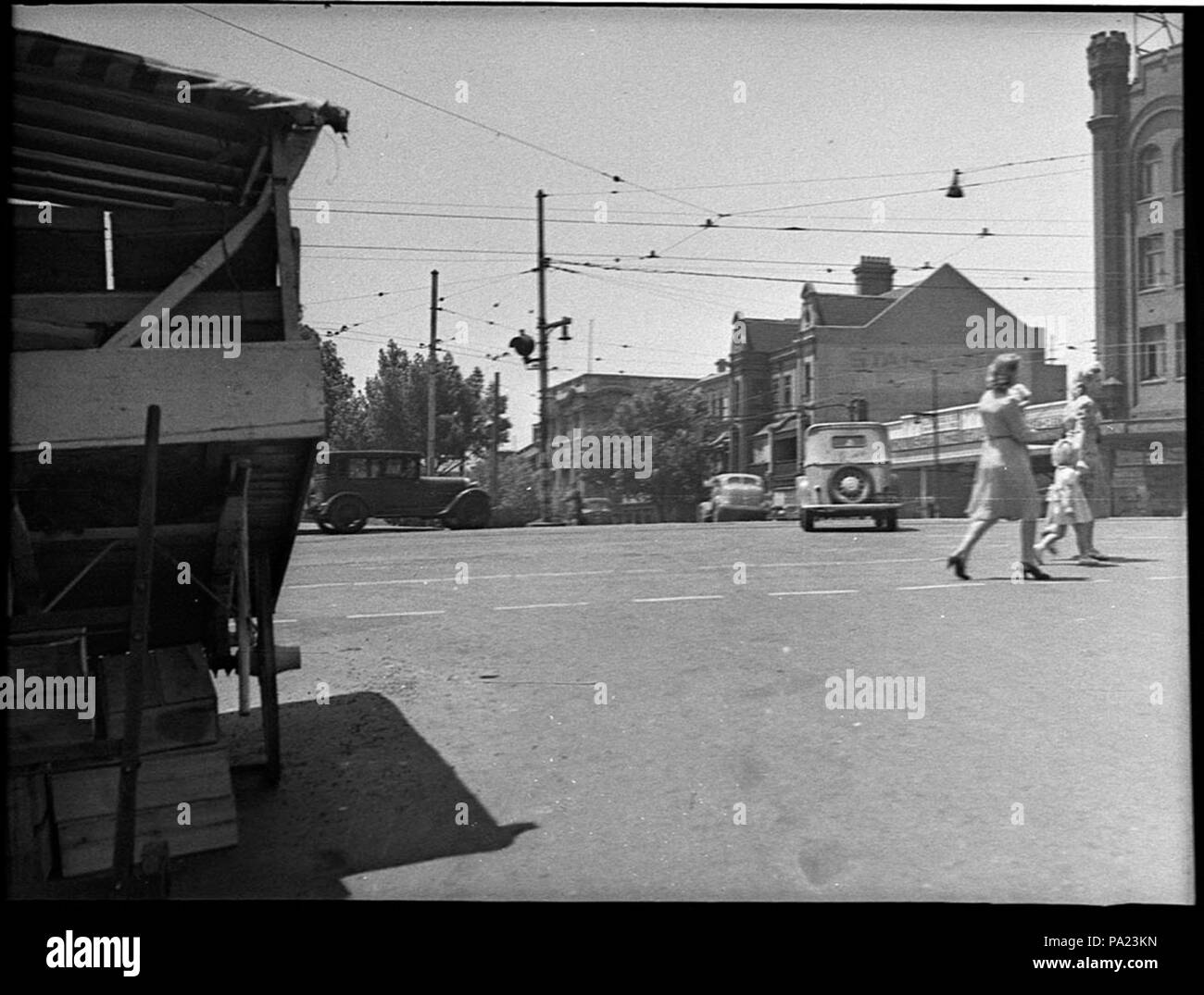 251 SLNSW 27400 Wilkie Reifen Service Stockfoto