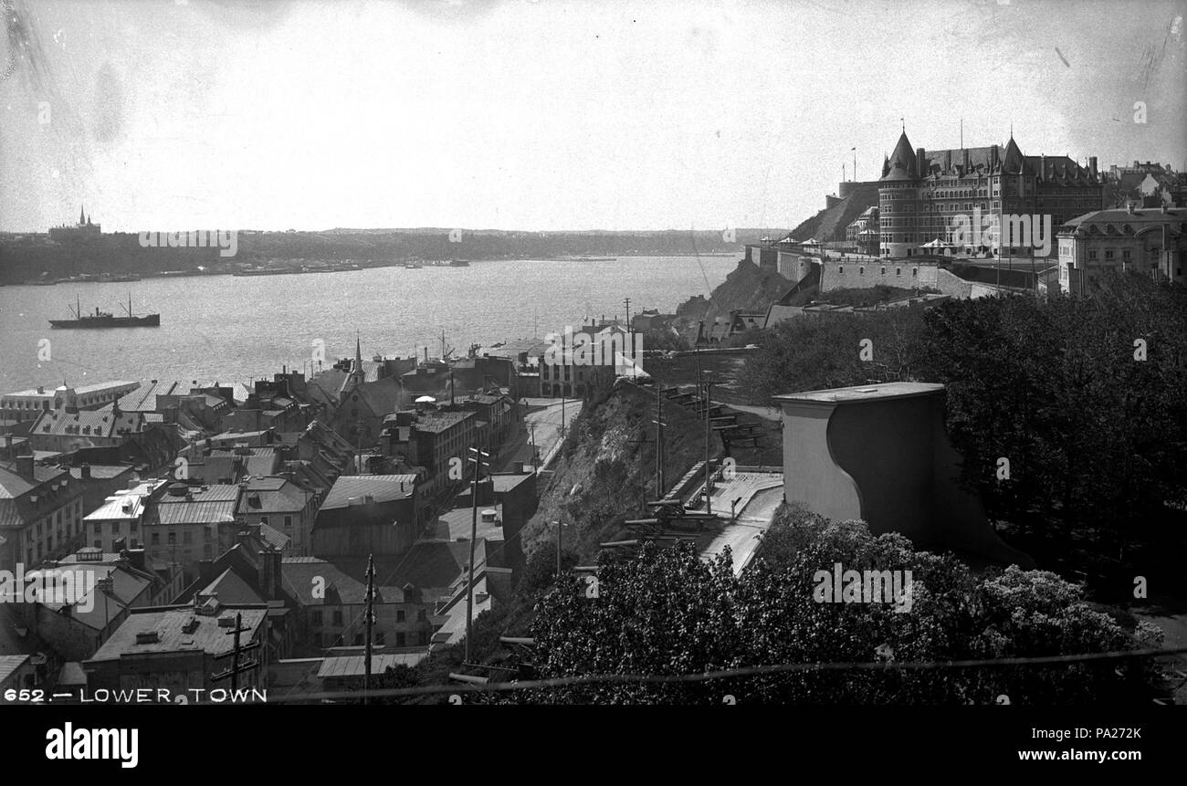 209 Quartier Vieux-Quebec - Platz Terrasse-Dufferin - Château Frontenac BNQ P560S1-P652 Stockfoto