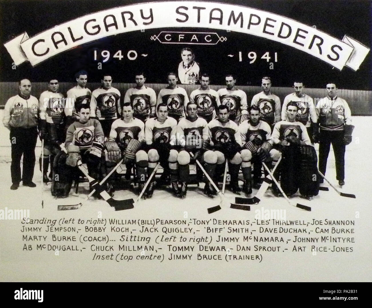 . Englisch: 1940 - 41 team Foto der Calgary Stampeders Hockey Club, als auf eine historische Darstellung im Pengrowth Saddledome in Calgary gesehen. ca. 1941 266 Calgary Stampeders 1940-41 Stockfoto