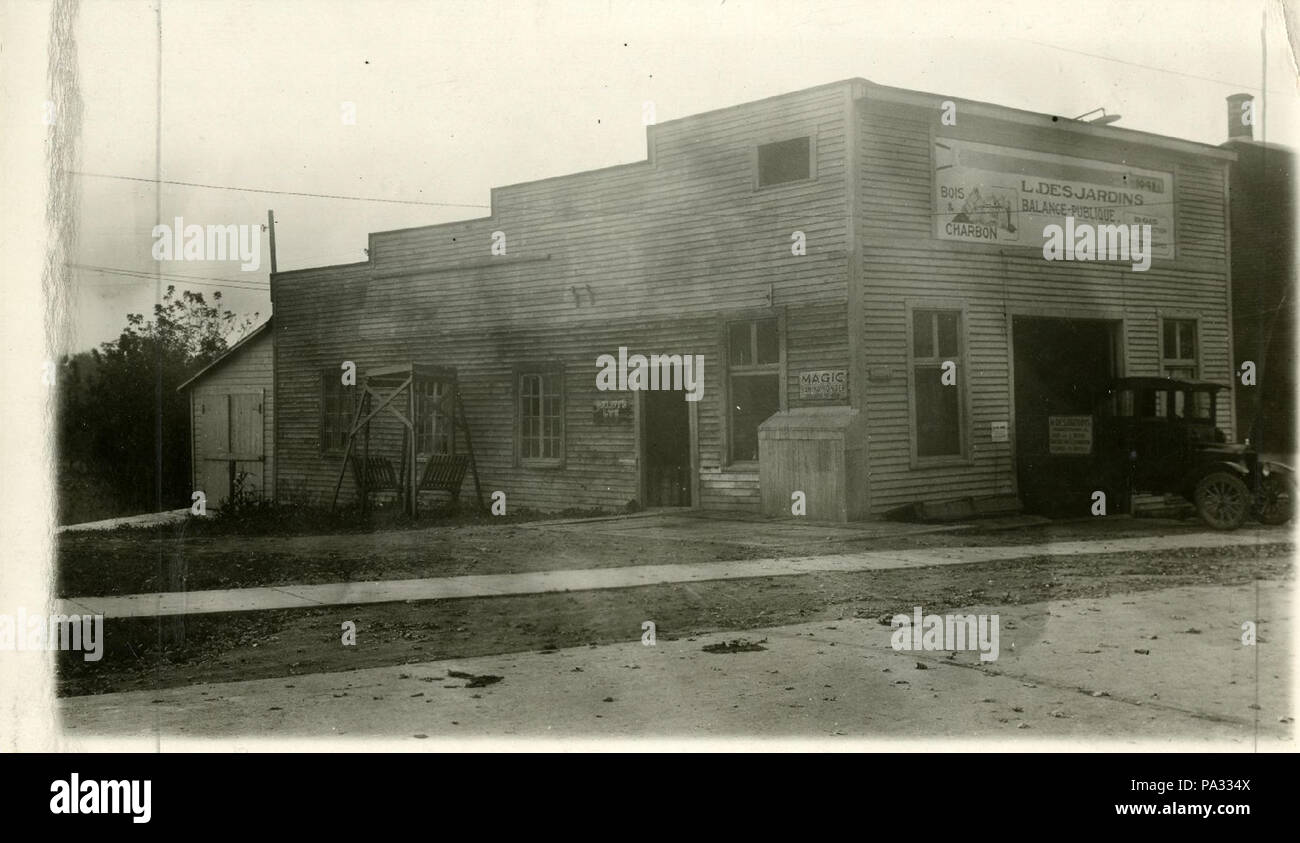 163 Magasin de Bois et charbon L. Desjardins BNQ P748 S1 P2821 Stockfoto