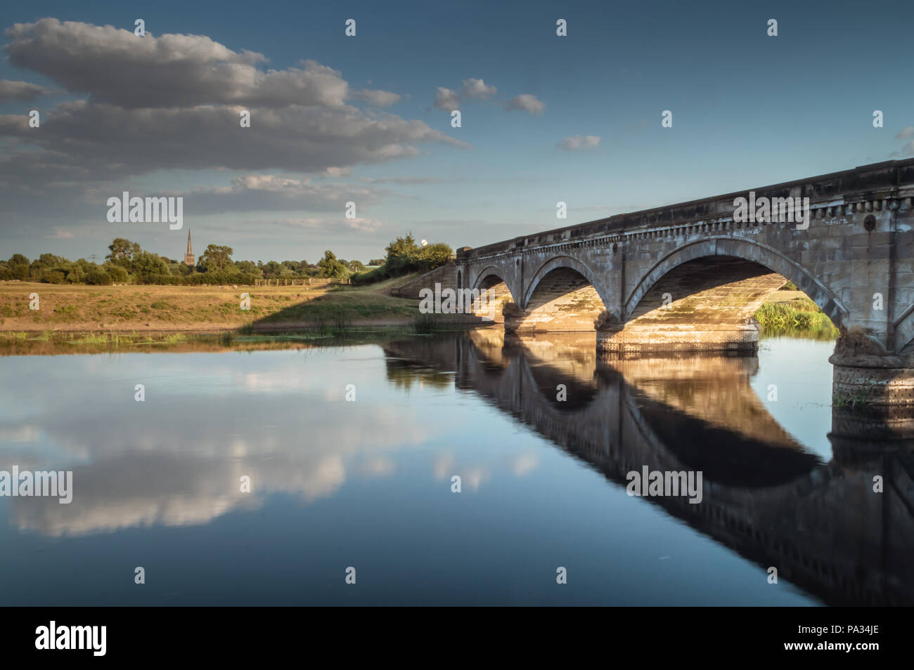 Das 19. Jahrhundert Toll Bridge an der Willington, Derbyshire. Stockfoto