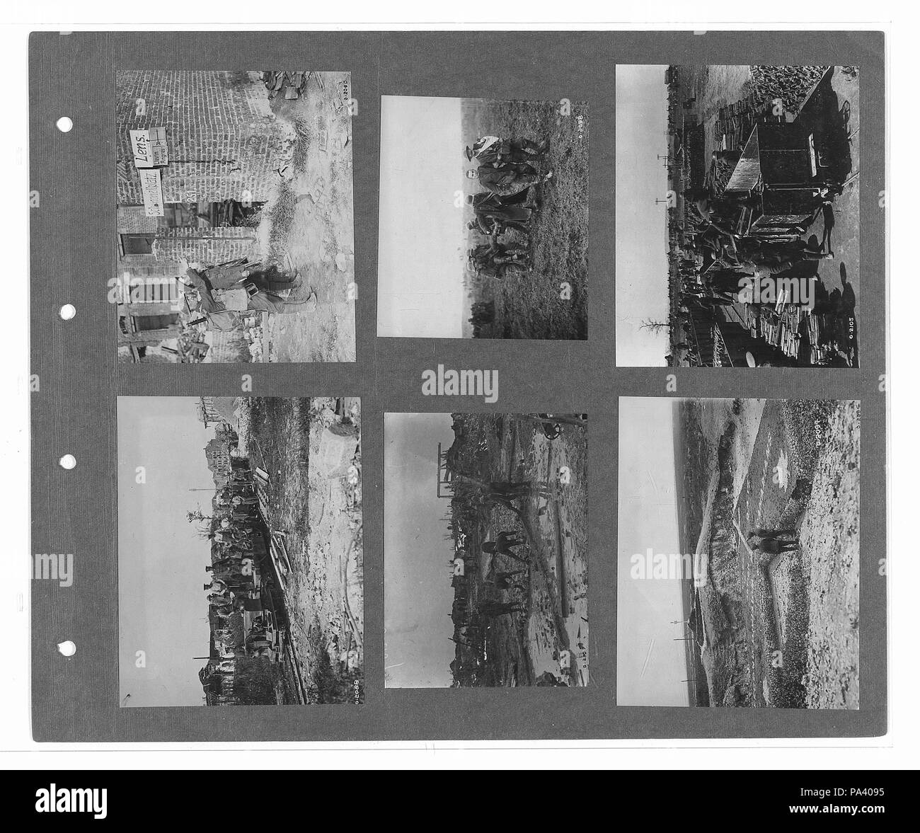 275 kanadischen Offizielle Krieg Fotos (BL l. r.233.b57. v3 f053 r) Original Stockfoto