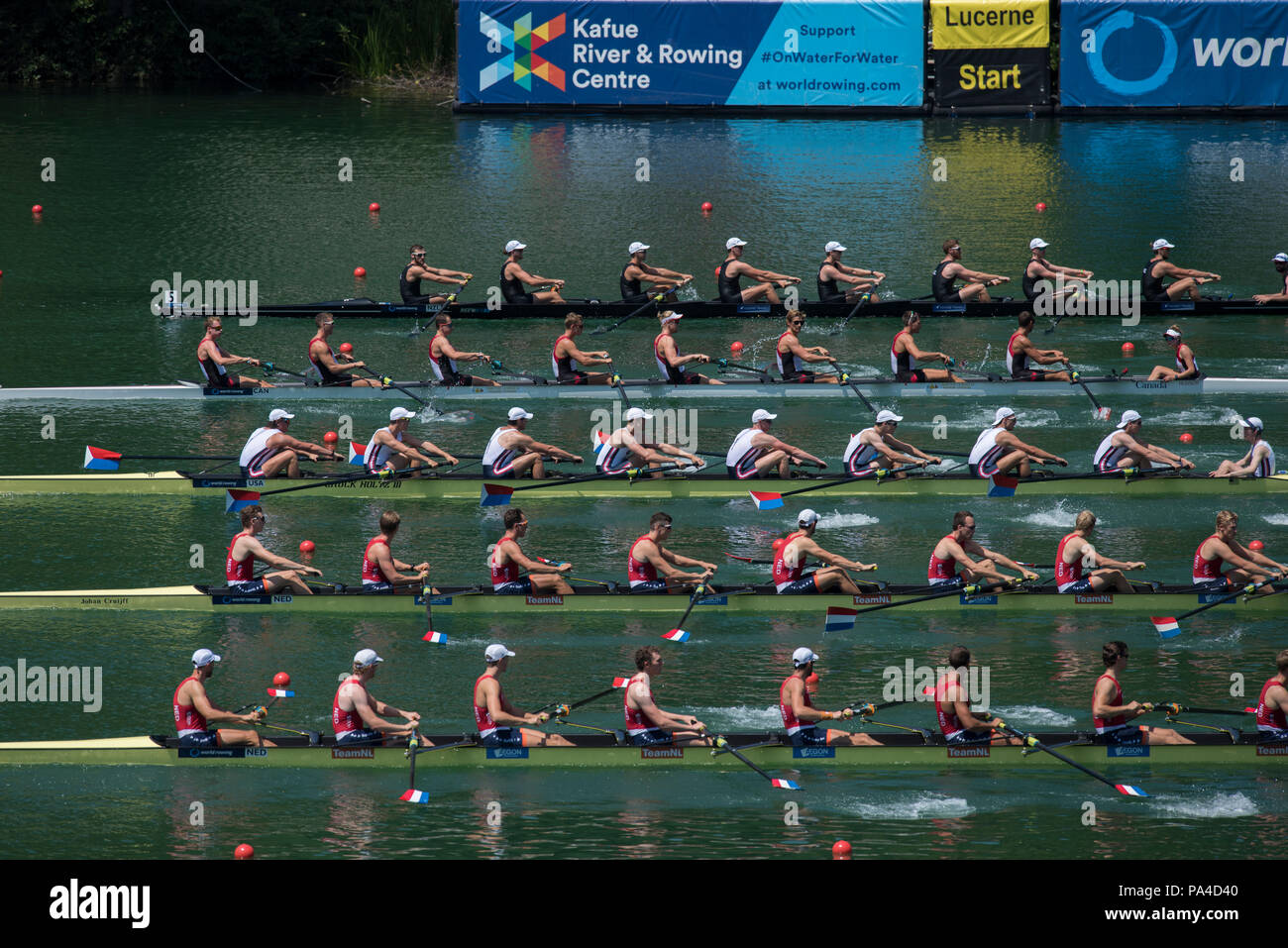 Luzern, Schweiz, 13. Juli 2018, Freitag USA M8+, Bug, Brennan WERTZ, Justin BEST, Christopher Carlson, Arne LANDBOE, Madison MOLITOR, Samuel HALBERT, Michael Grady, Andrew GAARD und Cox Rielly Milne, Bereich Start FISA World Cup Serie, Nr. 3, See Rotsee, © Peter SPURRIER/Alamy leben Nachrichten Stockfoto