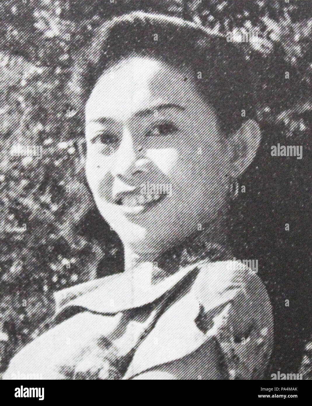 71 E Zaenah Film Varia Mai 1954 p 31. Stockfoto