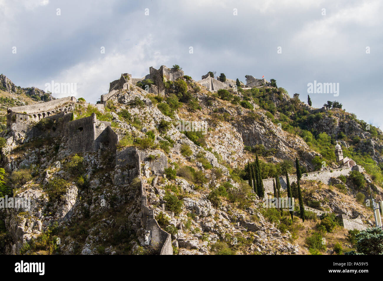 Montenegro, Blick auf das Schloss von Kotor Stockfoto