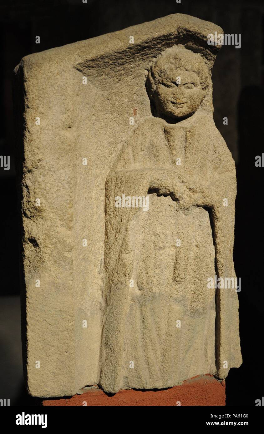 Grabmal mit der Darstellung eines chubby Kind mit einem Apfel. 2nd-3rd Jahrhunderte. In Köln gefunden. Stockfoto