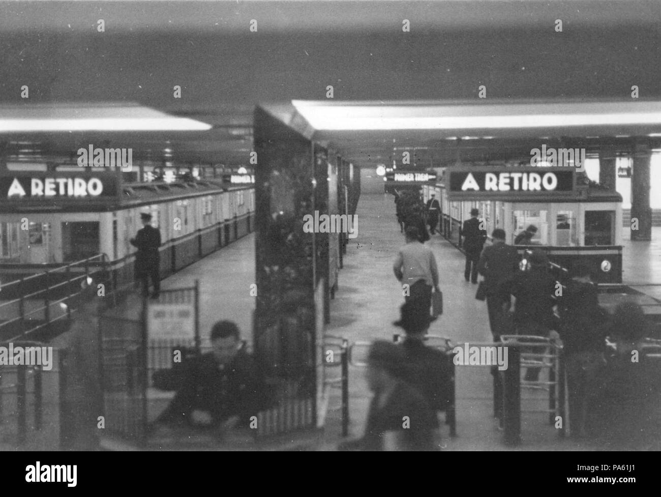 55 Bahnhof Constitución Stockfoto