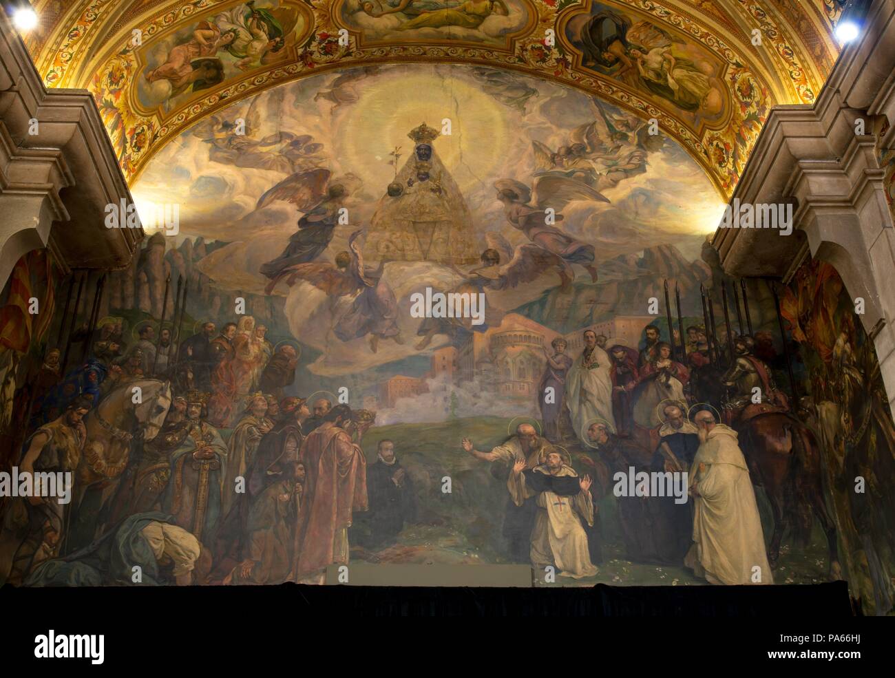 José Mongrell/ "Virgen de Montserrat rodeada de los Santos Reyes y que Han visitado su Santuario" (Jungfrau von Montserrat von den Heiligen und Könige, die seinem Heiligtum besucht haben), 1927, Malerei, Saint George's Hall, Palast der Generalitat von Barcelona umgeben. Stockfoto