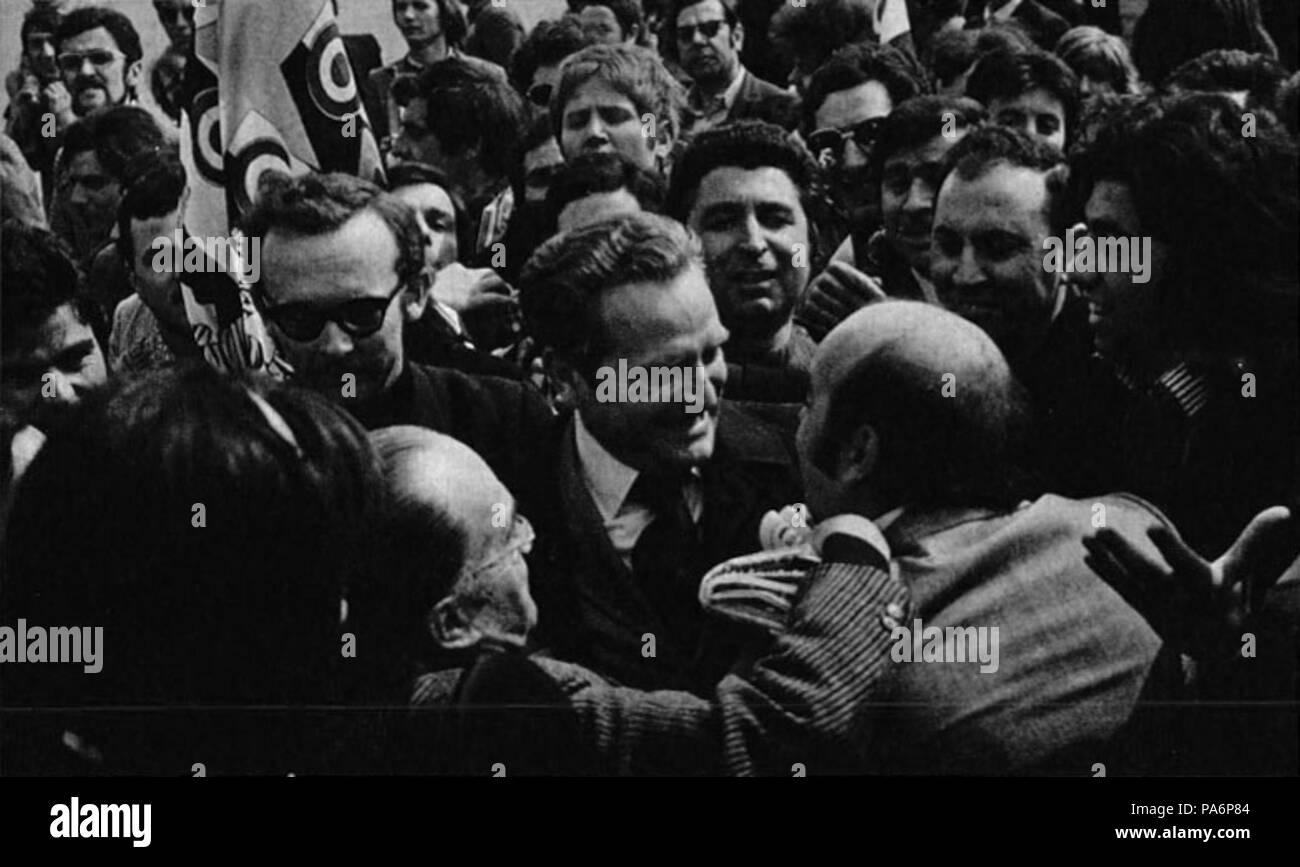 7 1972 - 73 - Europacup Újpesti Dózsa gegen Juventus - boniperti unter Juves Fans in Turin Flughafen Stockfoto