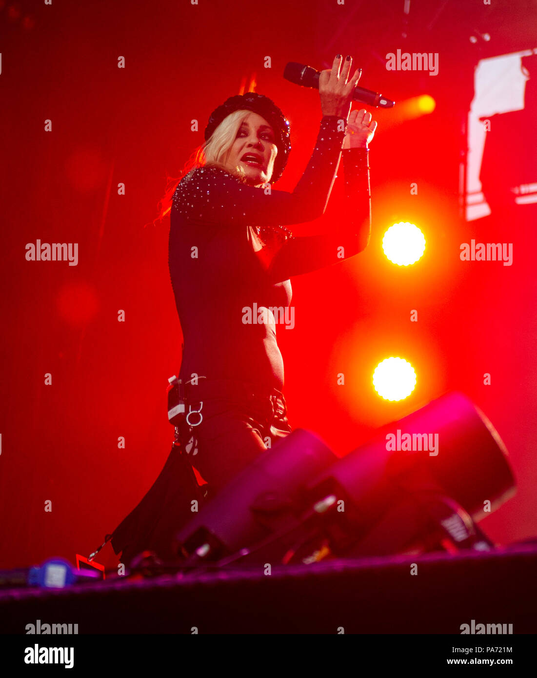 Edinburgh, Midlothian, Großbritannien. 20,07, 2018. Bilder: Die 80er Jahre Mädchenband Bananarama spielt auf der Esplanade des Edinburgh Castle.Quelle: Alamy/Ian Jacobs Stockfoto