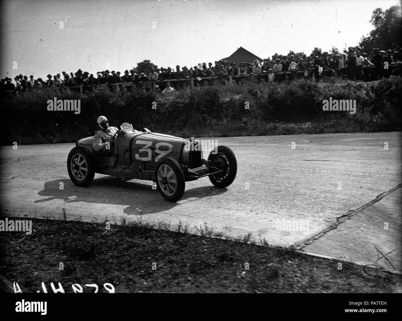12 Achille Varzi beim Grand Prix von Frankreich 1931 Stockfoto