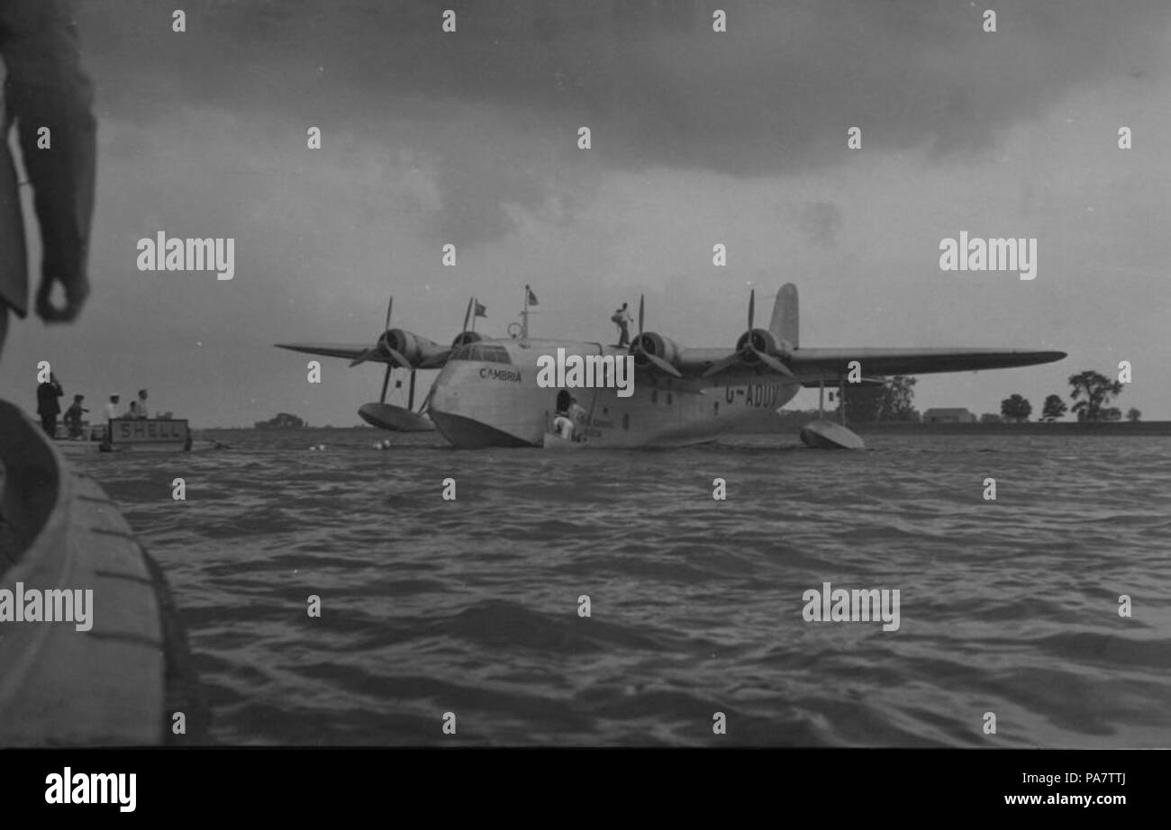 14 Flugzeug. Cambria BNQ P48 S1P 01055 Stockfoto