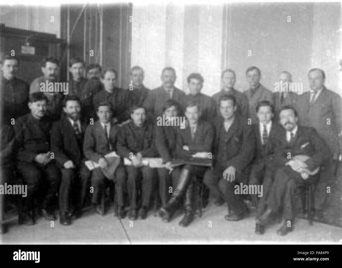 61 die Delegierten des 12. Kongresses der Kommunistischen Partei Russlands (Bolschewiki) Stockfoto