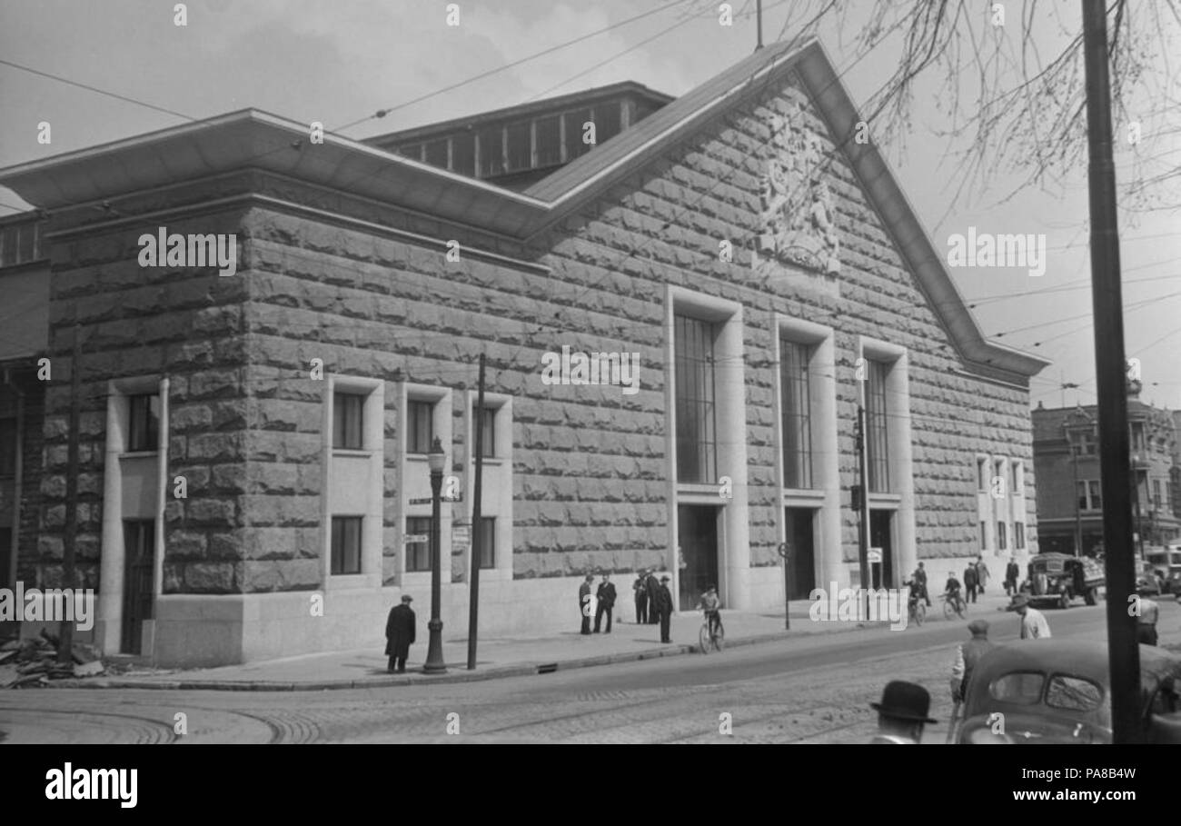 42 Gebäude. Drill Hall BNQ P48 S1P 04721 Stockfoto