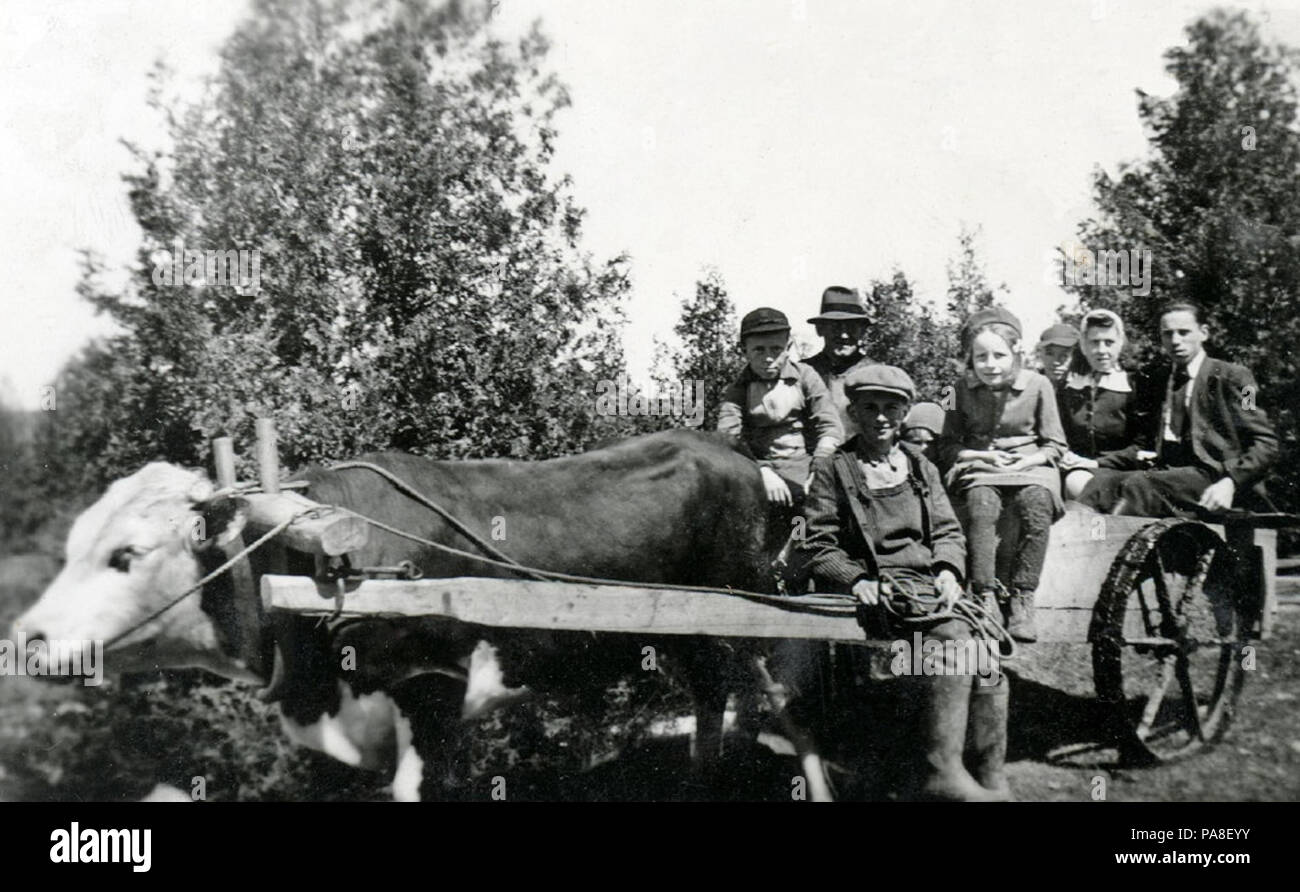 79 Famille en tombereau ein sainte-sophie-de-Halifax Vers 1937 Stockfoto