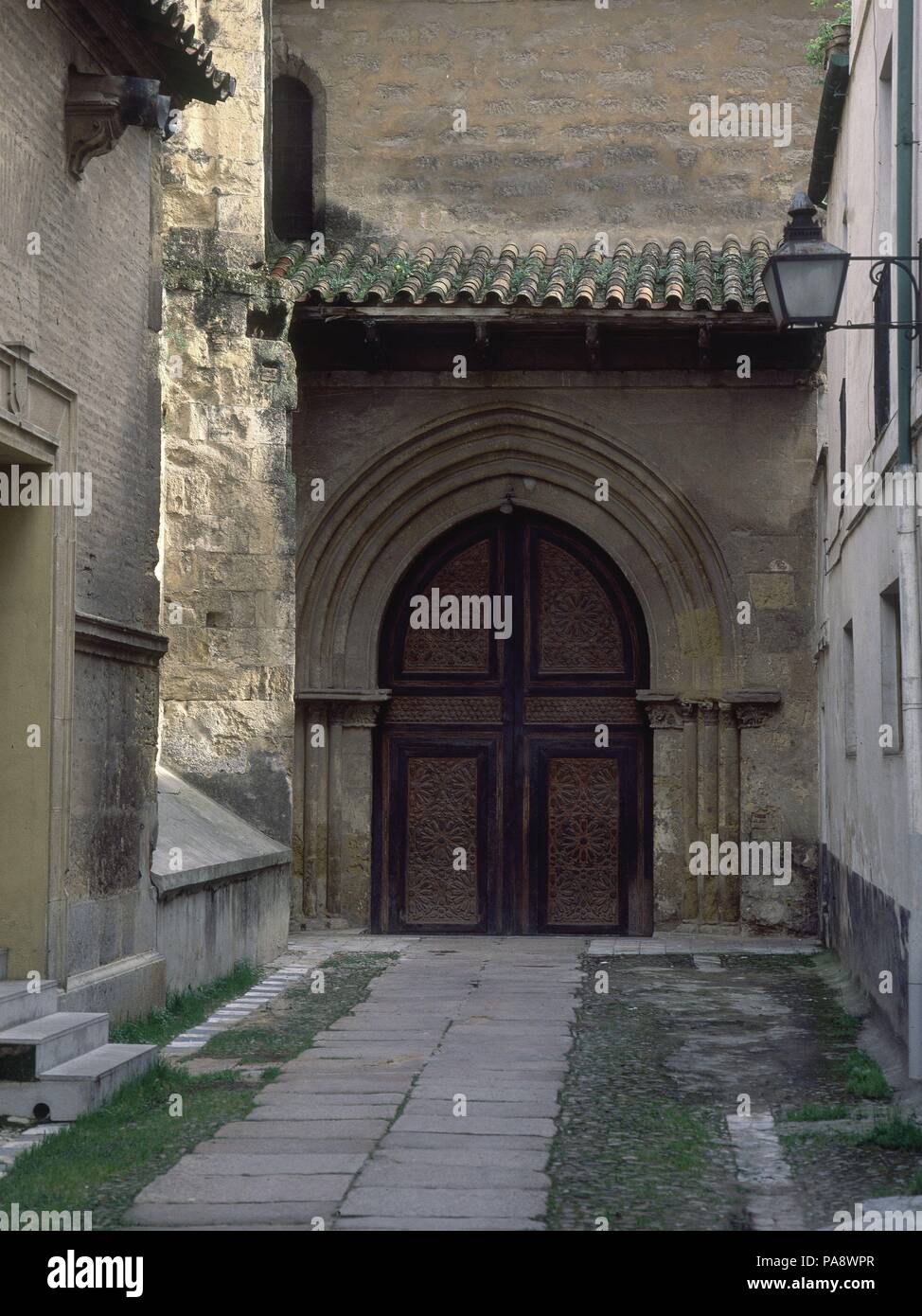IGL S PABLO - PORTADA CALLE S PABLO. Ort: ST. PAUL'S KIRCHE, CORDOBA, Spanien. Stockfoto