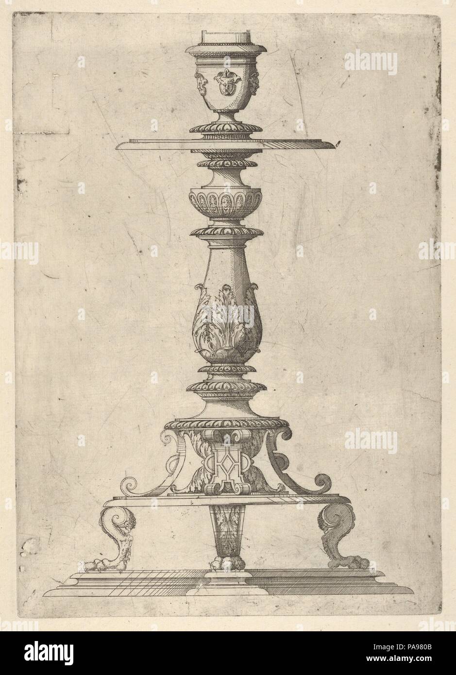 Design für ein Leuchter. Artist: Jacques Androuet Du Cerceau (Französisch, Paris 1510/12-1585 Annecy). Abmessungen: Platte: 11 5/8 x 8 1/4 in. (29,5 × 21 cm) Blatt: 14 11/16 x 10 13/16-in. (37,3 × 27,5 cm). Datum: 1548-49. Dieses Design für einen Leuchter wurde von dem französischen Künstler Jacques Androuet Du Cerceau, war ein produktiver Designer von Architektur, Ornament und die dekorativen Künste. Sein Stil und seine Werke sind vor allem durch die Drucke und Bücher, die er produziert und veröffentlicht in Orléans bekannt. In seinen Werken, die er Französische und Italienische Elemente kombiniert in sehr aufwendigen Designs, die sehr beliebt bei Waren Stockfoto