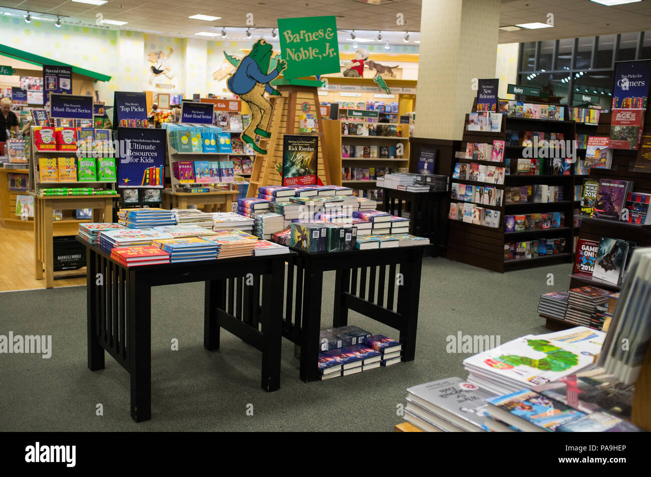 LOS ANGELES - Juli 20, 2018: Barnes & Nobles Book Store in Glendale, CA  Stockfotografie - Alamy