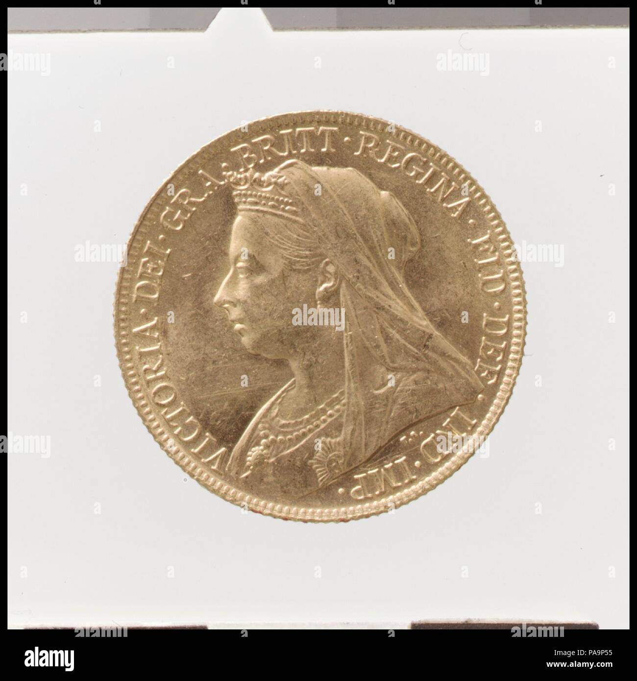 Victoria souverän. Kultur: Britische. Abmessungen: Durchmesser: 23 mm.. Schöpfer: Medaillenträger (rückwärts): Benedetto Pistrucci (Italienisch, 1783-1855 , England); Medaillenträger (Vorderseite): Sir Thomas Brock (Briten, Worcester 1847-1922 London). Datum: 1899. Museum: Metropolitan Museum of Art, New York, USA. Stockfoto