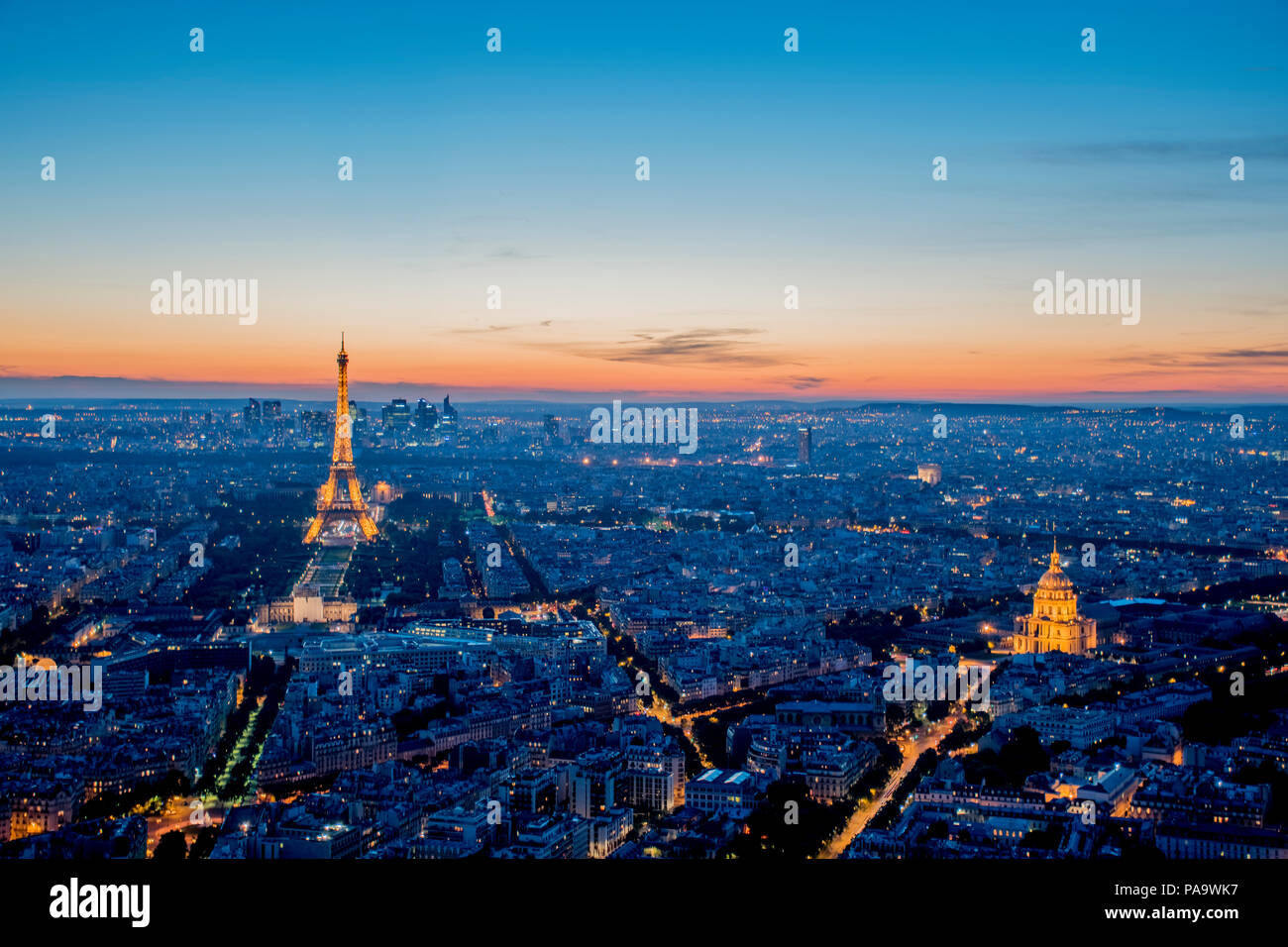 Weite Einstellung auf die Pariser Skyline Stockfoto