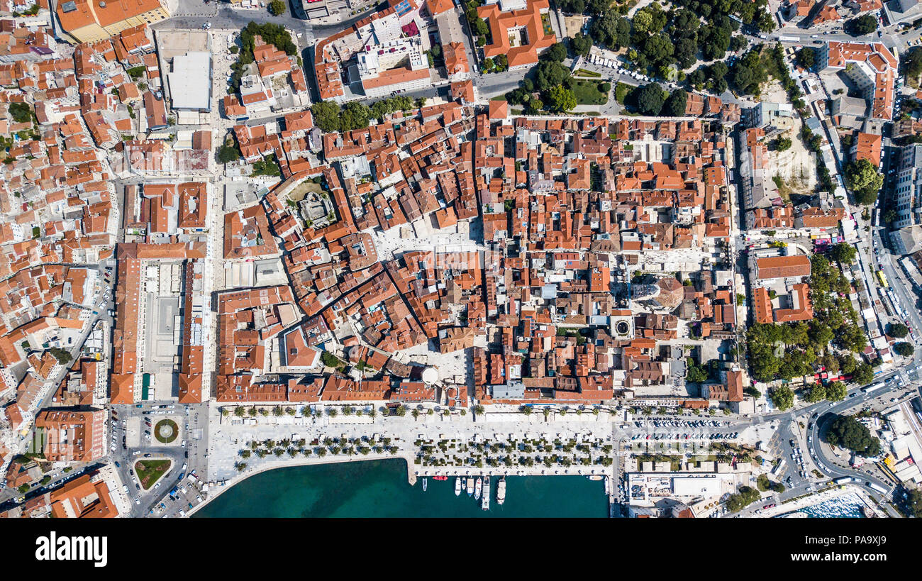 Luftbild der Altstadt von Split, dem historischen Zentrum der Stadt Split, Kroatien Stockfoto