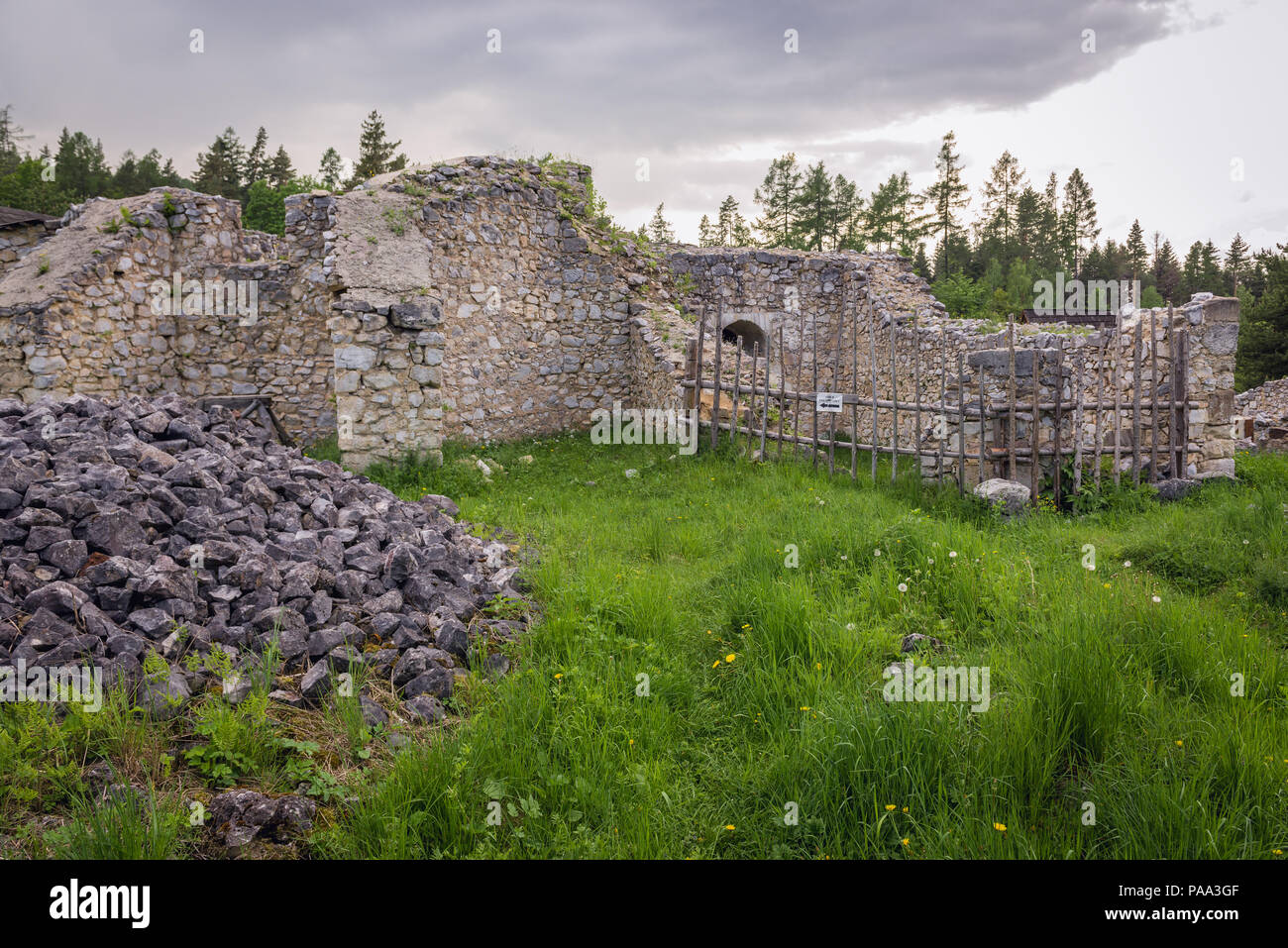 Ruinen der Kartause in Klastorisko Bereich im Slowakischen Paradies, nördlichen Teil der Slowakischen Erzgebirge in der Slowakei Stockfoto