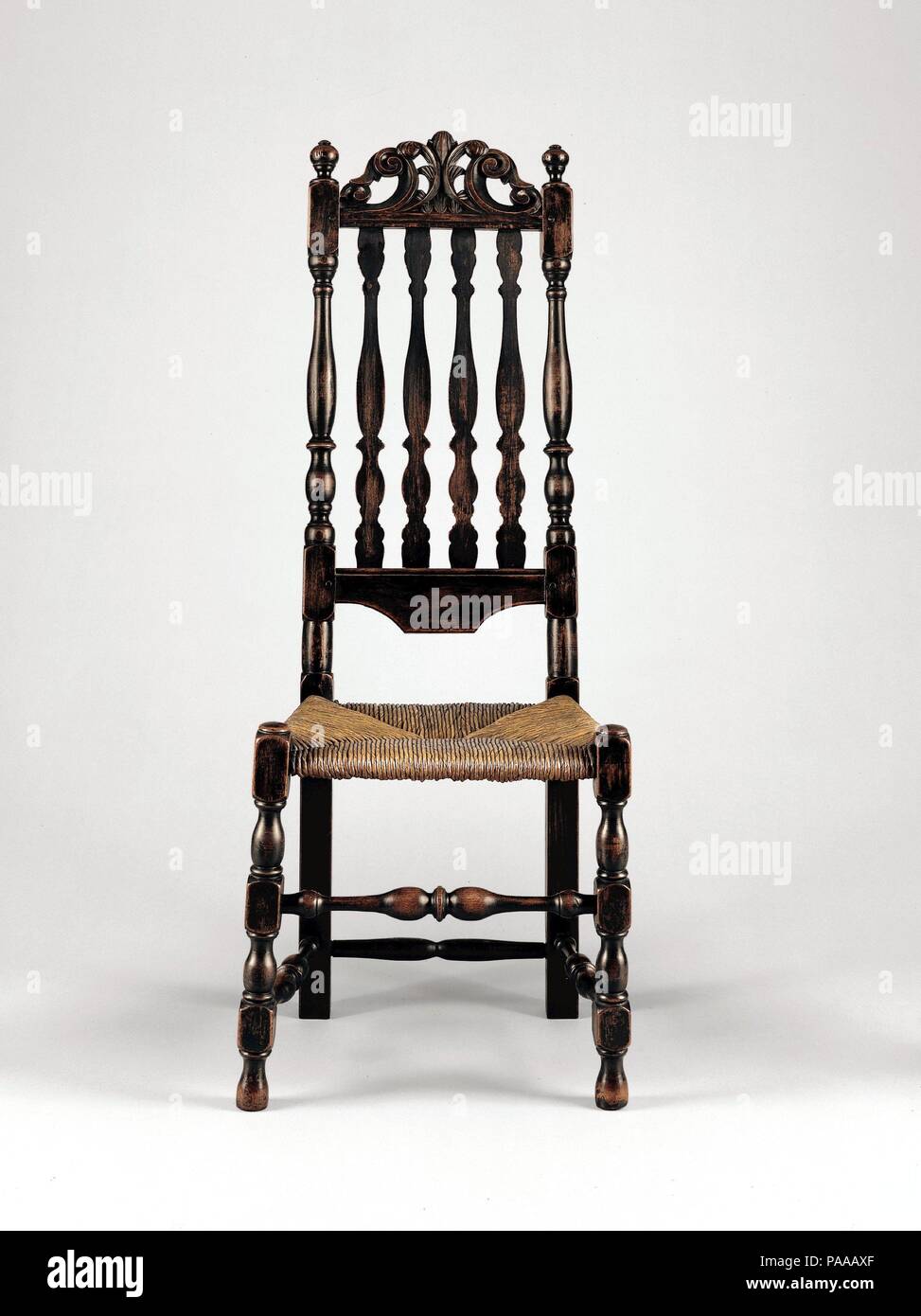 Side Chair. Kultur: American. Abmessungen: 46 1/4 x 17 1/2 x 13 in. (117,5 x 44,5 x 33 cm). Datum: 1700-1730. Museum: Metropolitan Museum of Art, New York, USA. Stockfoto
