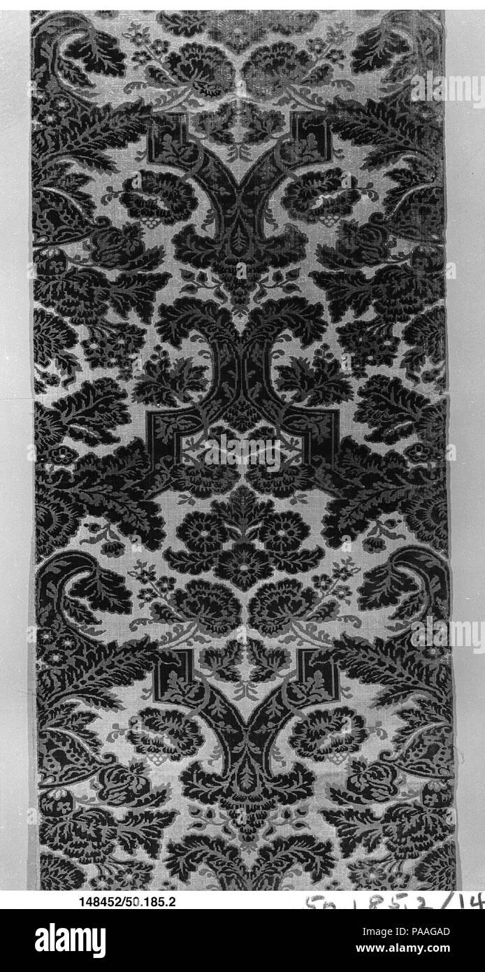 Panel. Kultur: Italienisch. Abmessungen: L 78 1/4 x W. (Loom): 25 1/2 Zoll (198,8 x 64,8 cm). Datum: Ca. 1730 (?). Museum: Metropolitan Museum of Art, New York, USA. Stockfoto