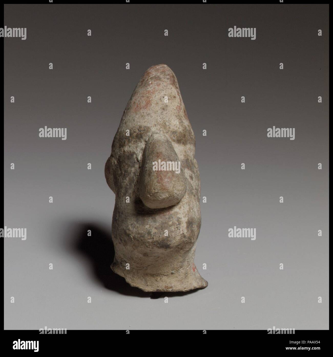 Kopf eines Kriegers. Abmessungen: H.2 5/16 in. (5,9 cm). Datum: Ca. 1000-600 v. Chr.. Museum: Metropolitan Museum of Art, New York, USA. Stockfoto