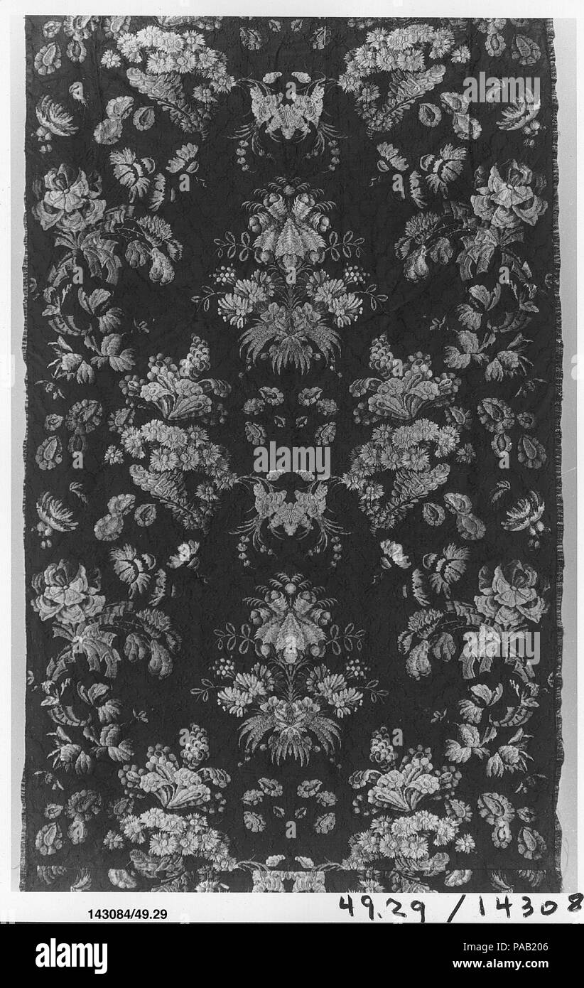 Stück. Kultur: Italienisch. Abmessungen: L 39 1/2x W. 21 1/4 Zoll (100,3 x 54,0 cm (Breite). Datum: 1735-40. Museum: Metropolitan Museum of Art, New York, USA. Stockfoto