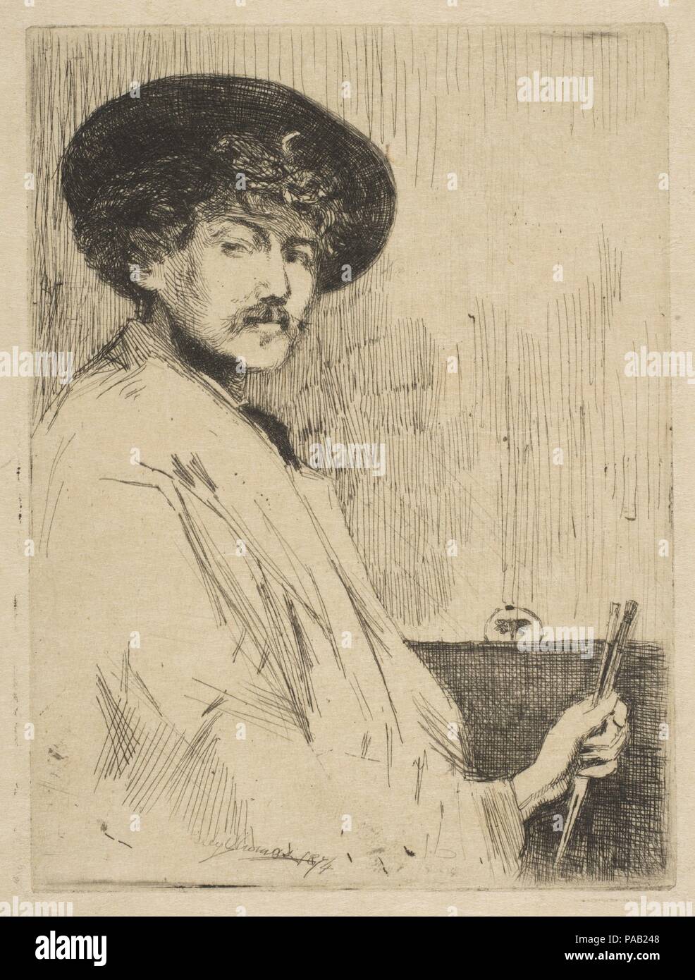 James McNeill Whistler. Artist: Percy Thomas (Briten, London 1846-1922 London). Abmessungen: Platte: 5 1/8 x 3 7/8 in. (13 x 9,8 cm) Blatt: 8 1/8 x 5 1/16 in. (20,6 x 12,8 cm). Datum: 1874. Percy Thomas drucken möchten, auf einem Whistler Selbstporträt, 'Arrangement in Grau: Porträt des Malers, "Ca. 1872 (Detroit Institut of Arts). Der Ausdruck wurde als Titelbild für die erste Katalog Der whister von Radierungen, in London im Jahre 1874 veröffentlichte der Bruder des Kupferstecher, Ralph Thomas erstellt. Das Tragen eines Kittel und breiten Hut Krempe, das Thema hält zwei Bürsten und ist gekennzeichnet durch seine butterfly Mark pro Stockfoto